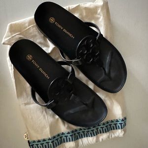 Tory Burch Miller Cloud black size 12